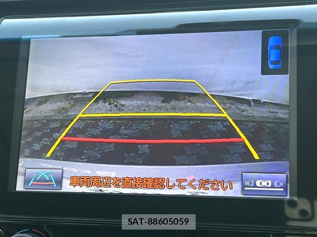 Toyota CAMRY 2017-12 8279433-3