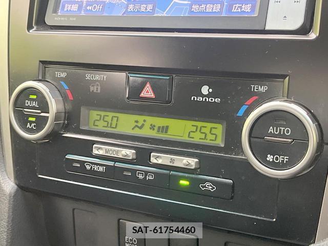 Toyota CAMRY 2012-03 8280003-5