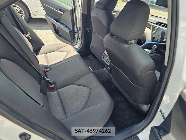 Toyota CAMRY 2019 8283689-8