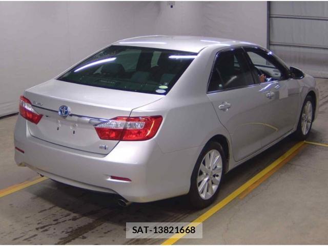 Toyota CAMRY 2013-11 8283893-4