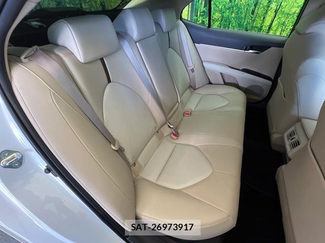 Toyota CAMRY 2017-11 8284894-8