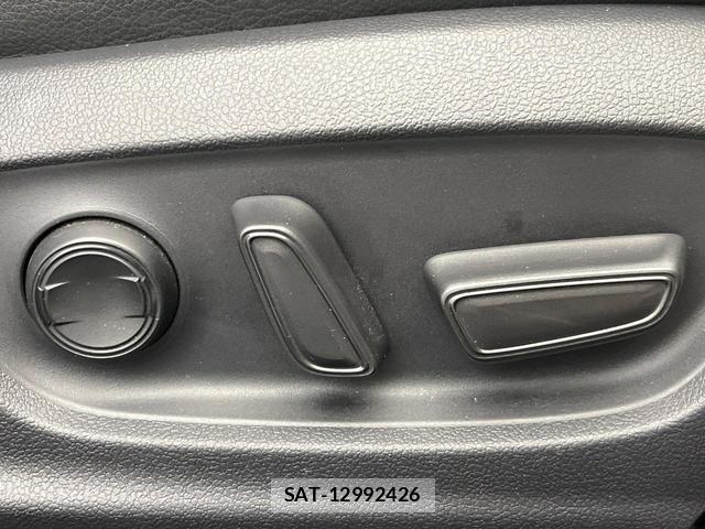Toyota CAMRY 2018-12 8285497-10