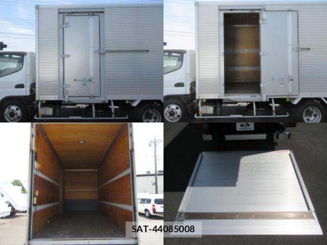 MITSUBISHI FUSO CANTER 2018-04 8276794-2
