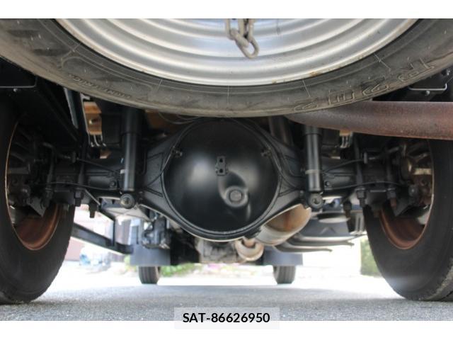 MITSUBISHI FUSO CANTER 2016-11 8276808-17