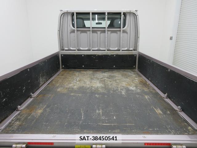 MITSUBISHI FUSO CANTER 2019-02 8277193-12