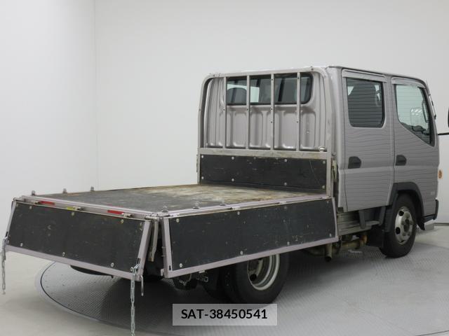 MITSUBISHI FUSO CANTER 2019-02 8277193-9