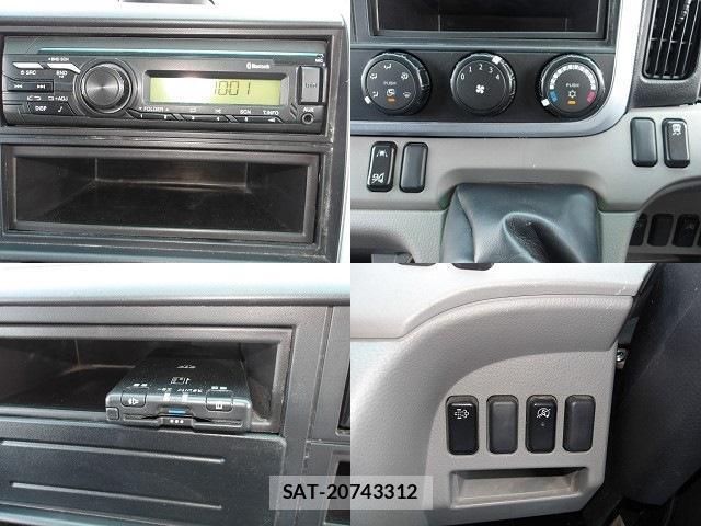 MITSUBISHI FUSO CANTER 2024-03 8278734-6