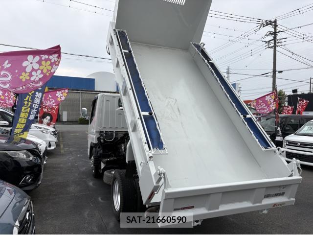 MITSUBISHI FUSO CANTER 2020-11 8280291-1