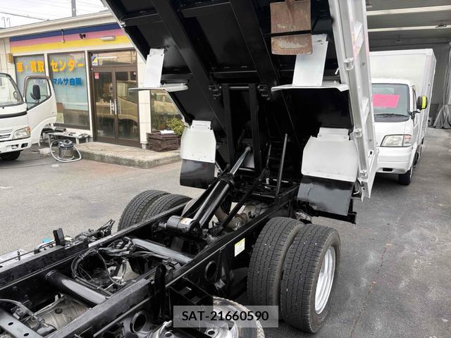 MITSUBISHI FUSO CANTER 2020-11 8280291-17