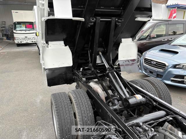 MITSUBISHI FUSO CANTER 2020-11 8280291-5