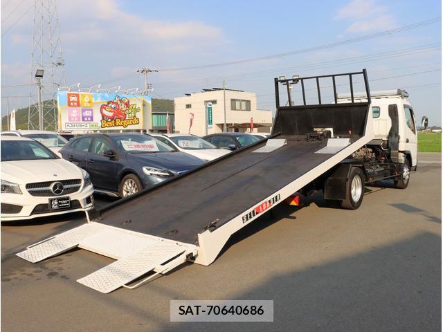 MITSUBISHI FUSO CANTER 2016-03 8283415-11