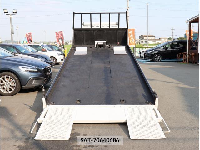 MITSUBISHI FUSO CANTER 2016-03 8283415-12