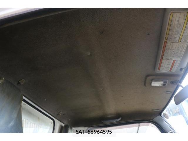 MITSUBISHI FUSO CANTER 2016-05 8284595-14