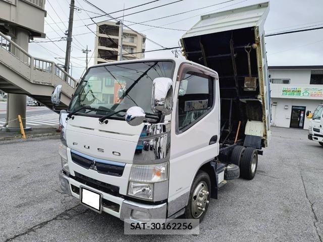 MITSUBISHI FUSO CANTER 2017-06 8285796-0