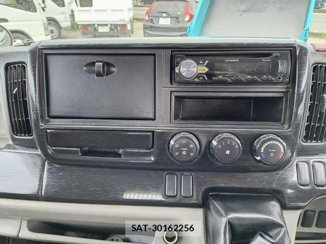 MITSUBISHI FUSO CANTER 2017-06 8285796-18