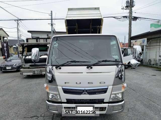 MITSUBISHI FUSO CANTER 2017-06 8285796-2