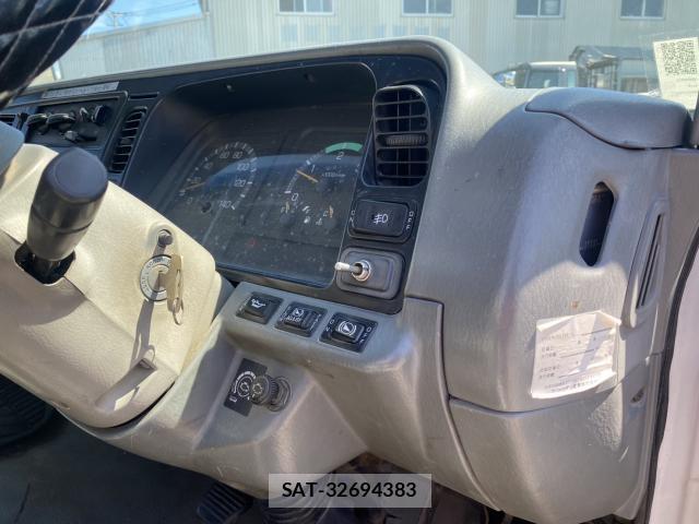 MITSUBISHI FUSO CANTER 2001-07 8285832-10
