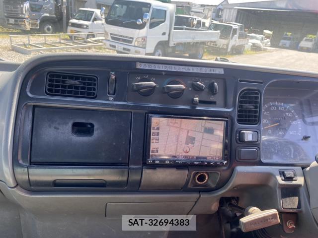 MITSUBISHI FUSO CANTER 2001-07 8285832-18