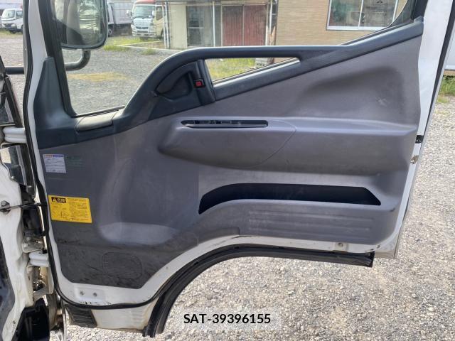 MITSUBISHI FUSO CANTER 2011-07 8285834-19