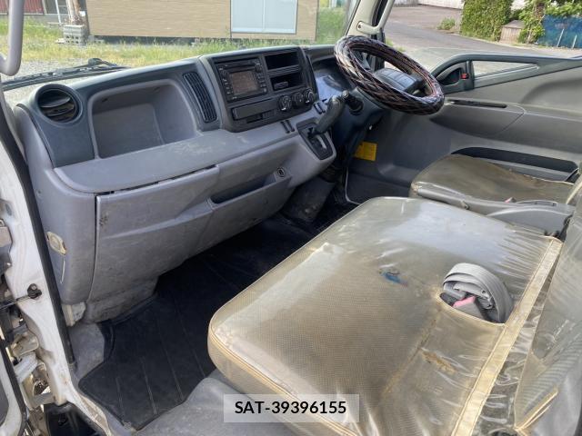 MITSUBISHI FUSO CANTER 2011-07 8285834-9