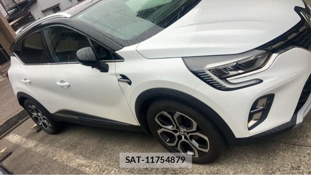 Renault CAPTUR 2021-12 8281051-3