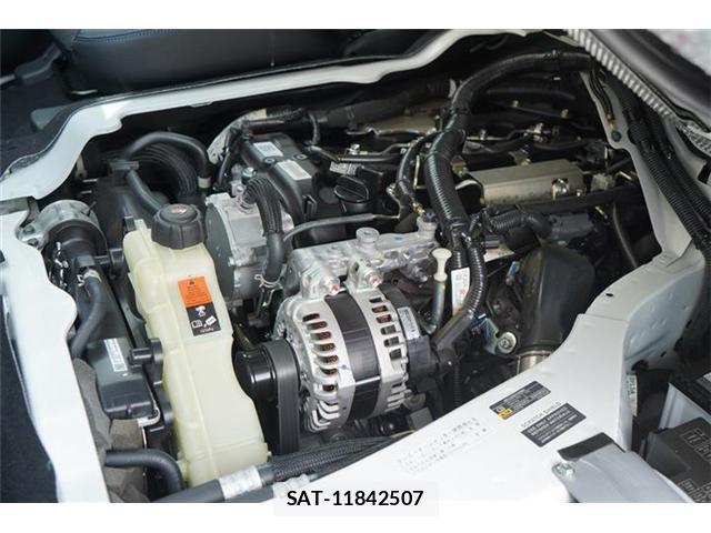 Nissan Caravan 2025-11 8278105-10