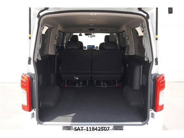 Nissan Caravan 2025-11 8278105-19