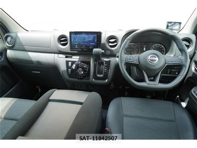 Nissan Caravan 2025-11 8278105-8