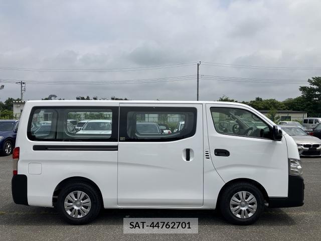 Nissan Caravan 2024-10 8281978-2