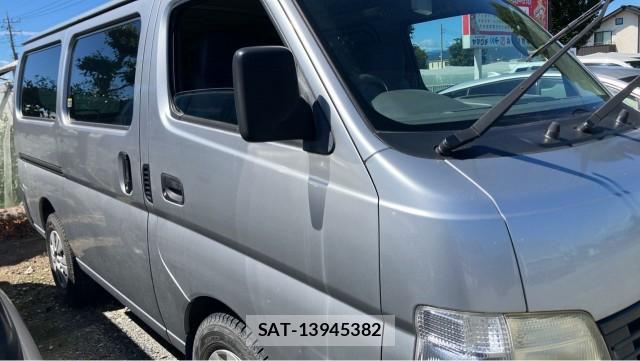 Nissan Caravan 2004-08 8282189-3