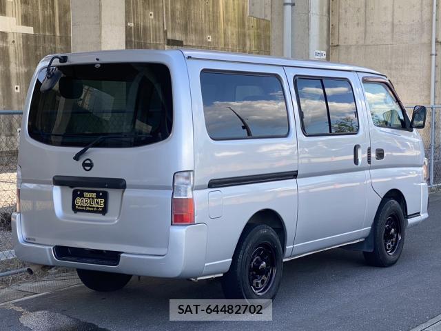 Nissan Caravan 2009-02 8285831-1