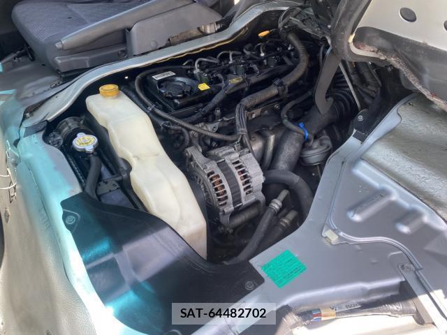 Nissan Caravan 2009-02 8285831-3