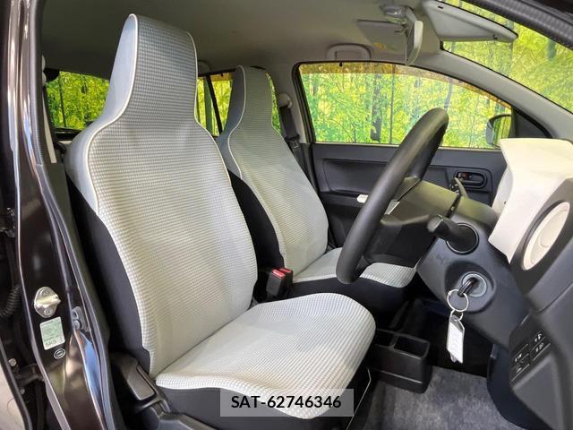 Mazda CAROL 2017-07 8284930-7