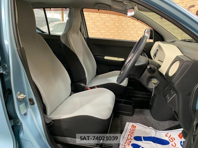 Mazda CAROL 2016-12 8285533-1