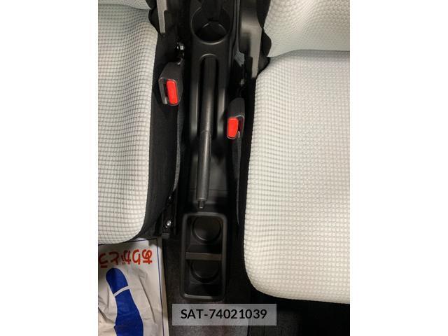 Mazda CAROL 2016-12 8285533-11