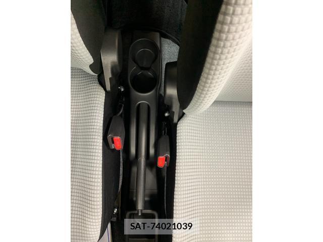 Mazda CAROL 2016-12 8285533-12