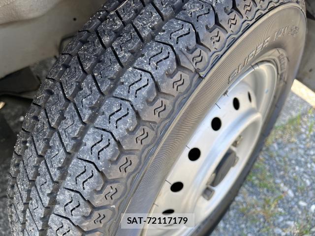 Suzuki CARRY TRUCK 2011-06 8280435-10