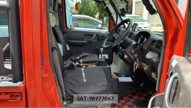 Suzuki CARRY TRUCK 2003-04 8280863-5