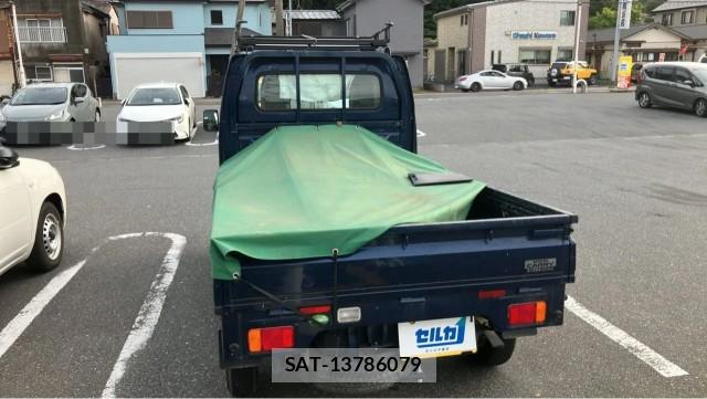 Suzuki CARRY TRUCK 2017-08 8281302-1