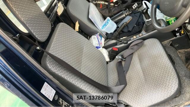Suzuki CARRY TRUCK 2017-08 8281302-5