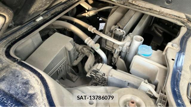 Suzuki CARRY TRUCK 2017-08 8281302-7