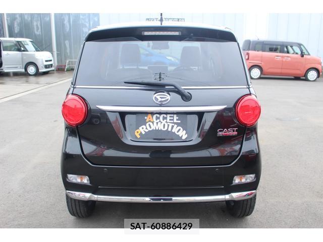 Daihatsu CAST 2021-09 8283513-15