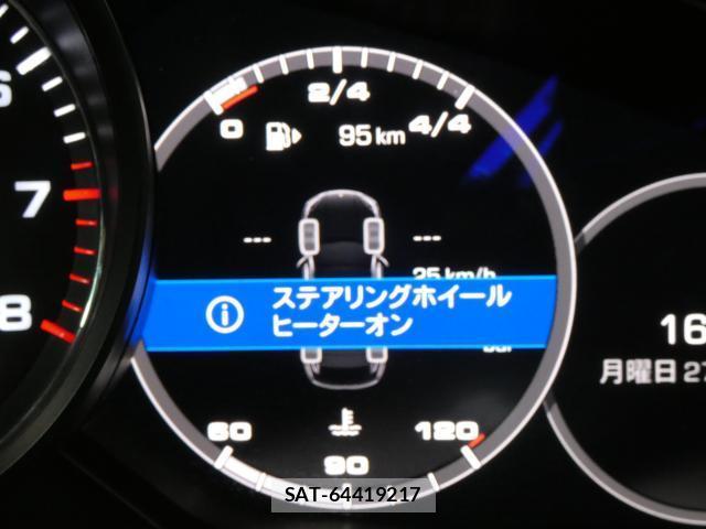 Porsche CAYENNE 2018-08 8279144-12