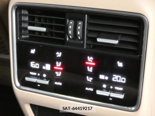 Porsche CAYENNE 2018-08 8279144-13