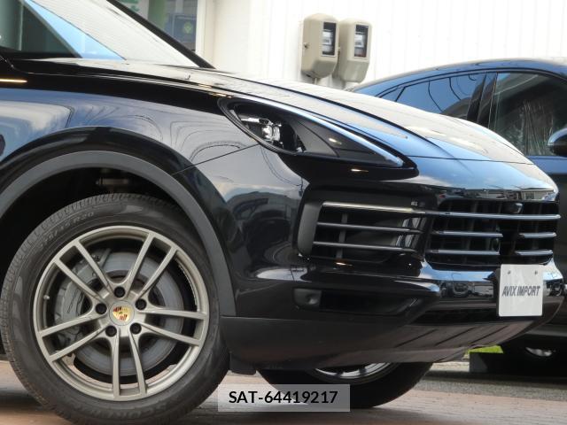 Porsche CAYENNE 2018-08 8279144-4