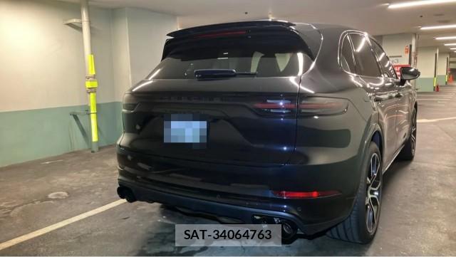 Porsche CAYENNE 2018-07 8280447-12