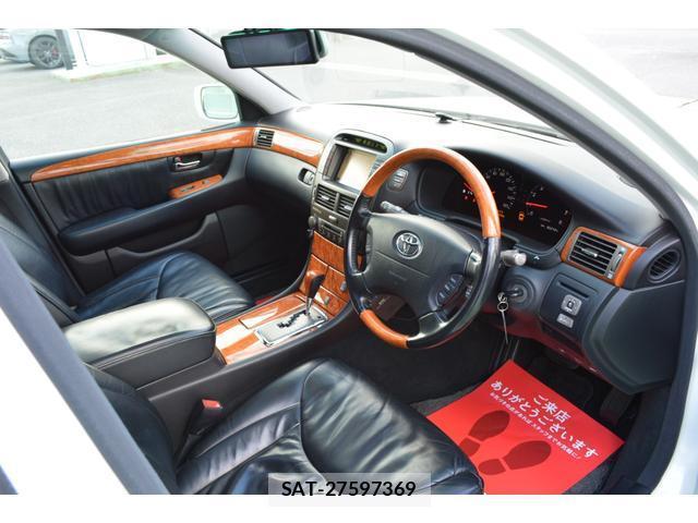 Toyota CELSIOR 2001-11 8283235-2