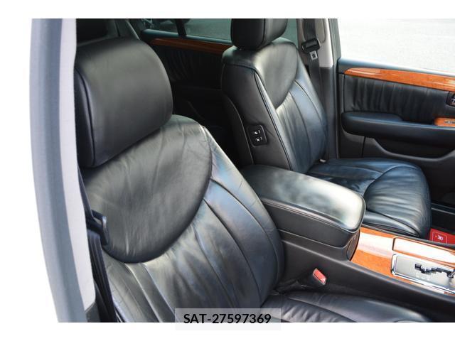 Toyota CELSIOR 2001-11 8283235-4