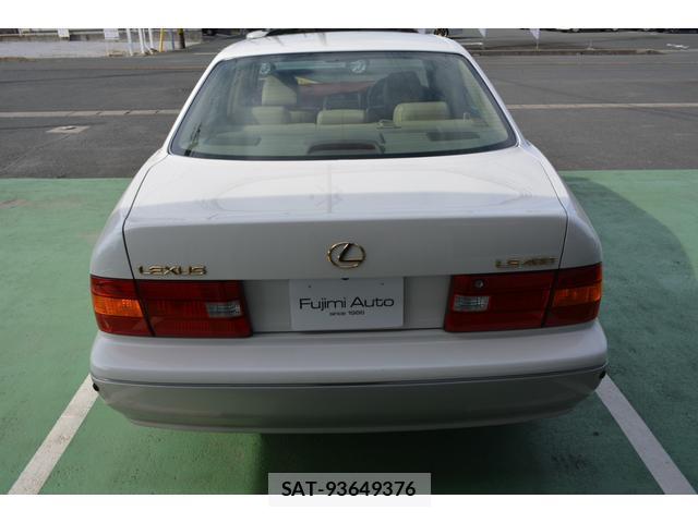 Toyota CELSIOR 2000-02 8283236-11
