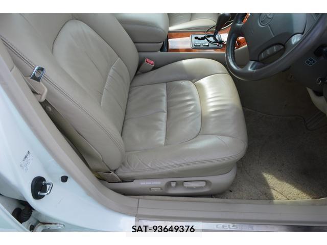 Toyota CELSIOR 2000-02 8283236-4